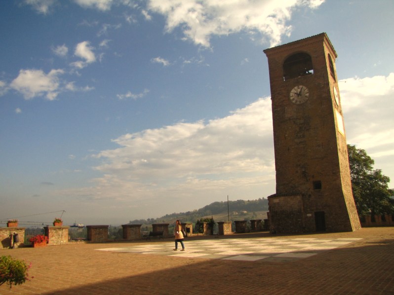 Castelvetro Photo Civico30 © www.civico30.net